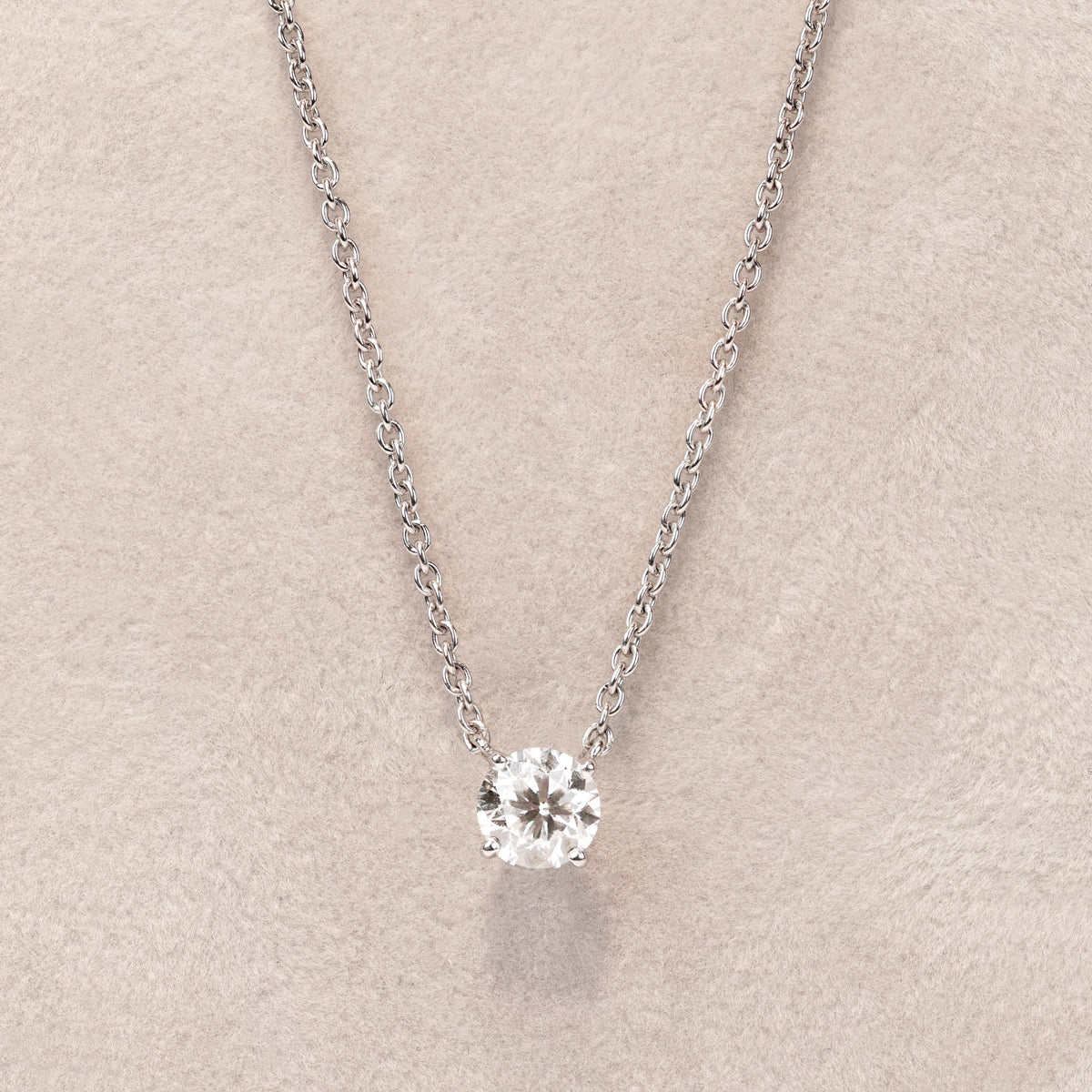 Pendentif solitaire diamant rond griffes or blanc (AL2001R)
