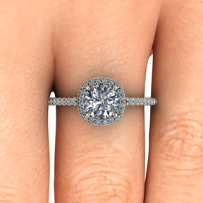 Bague diamant rond avec entourage forme coussin et pavage or blanc (AL004)