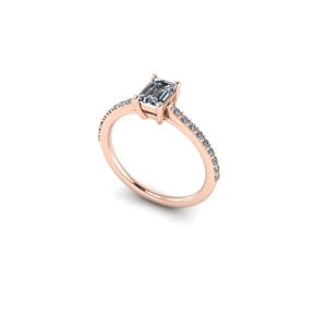 Bague solitaire serti griffe diamant émeraude avec pavage monture cathédrale or rose (AL000E)