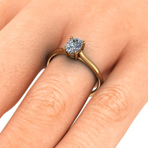 Bague solitaire serti griffe diamant ovale monture cathédrale or jaune (AL013O)
