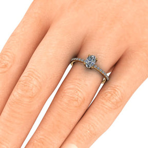 Bague solitaire diamant ovale avec pavage or jaune (AL002O)