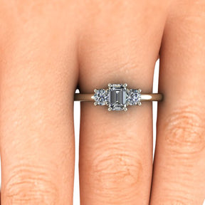 Bague trilogie serti griffe diamant émeraude or blanc (AL008E)