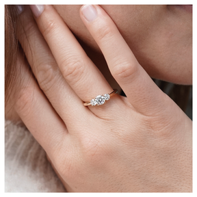Bague trilogie serti griffe diamant rond or rose (AL008R)